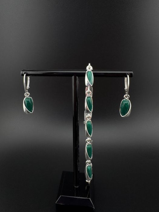 Kolczyki wiszące srebrne pr.925 z malachitem