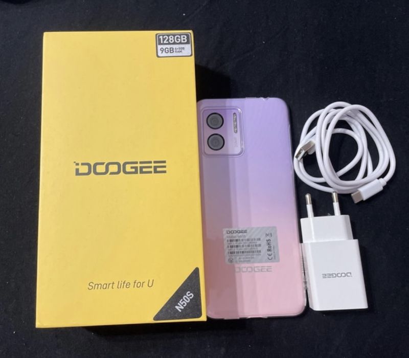 Telefon doogee z opakowaniem