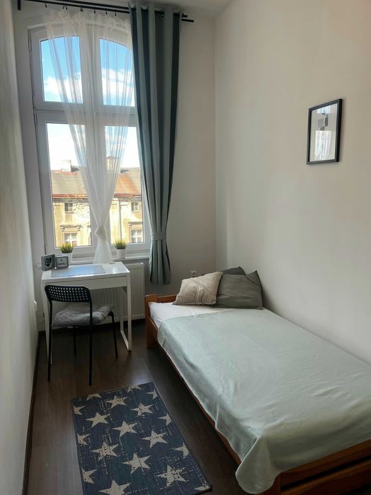 Pokój dla studentki w centrum Katowic, blisko Uniwersytet Śląski, Uniwersytet Ekonomiczny