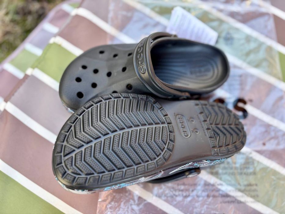 Крокси чорні Crocs чорні  37, 39 В НАЯВНОСТІ