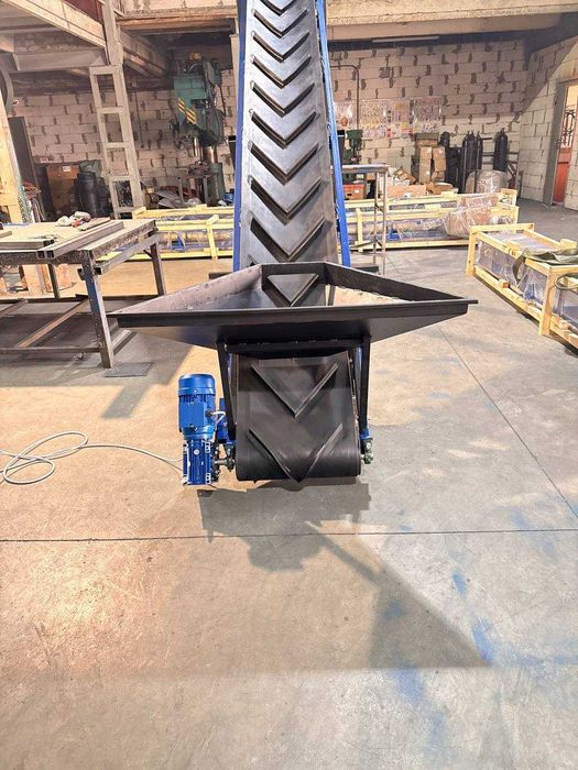 Стрічковий конвеєр | Шевронна стрічка | З бункером | На колесах