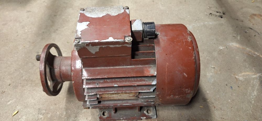Silnik 1.1kW sprawny do hydroforu