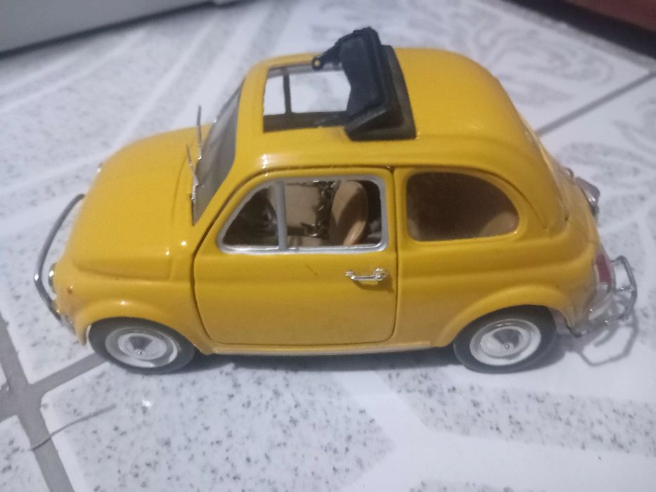 Miniatura do famoso fiat 500L