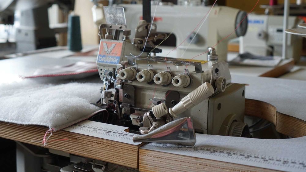 Overlock Brother do szycia pianki, tapicerka, silnik 230V