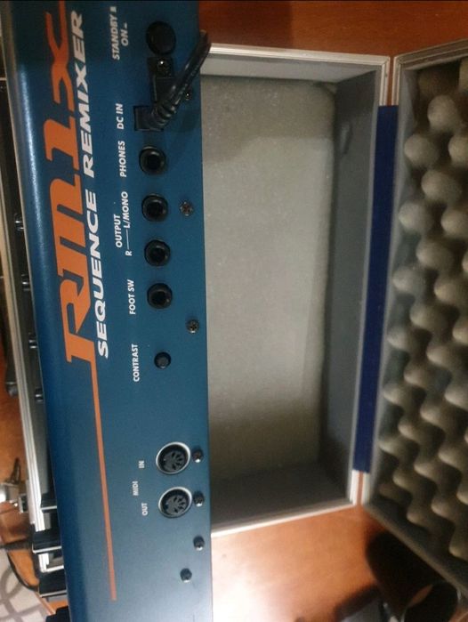 Yamaha rm1x groovebox impecável