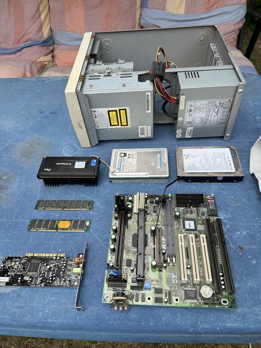 Золота збірка пк кінця 90-х чипсет 440LX Pentium II