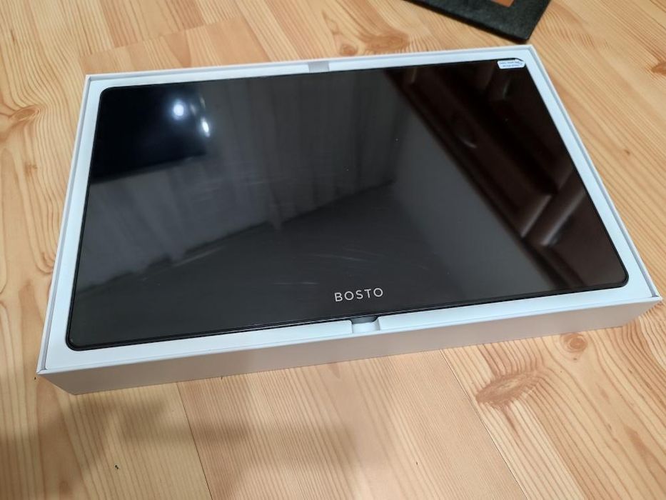 Tablet graficzny Bosto BT 16HDK
