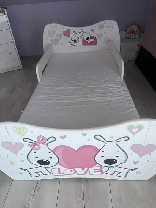 Meble dla dziewczynki