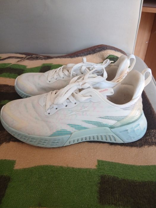 Buty sportowe firmy SPRANDI