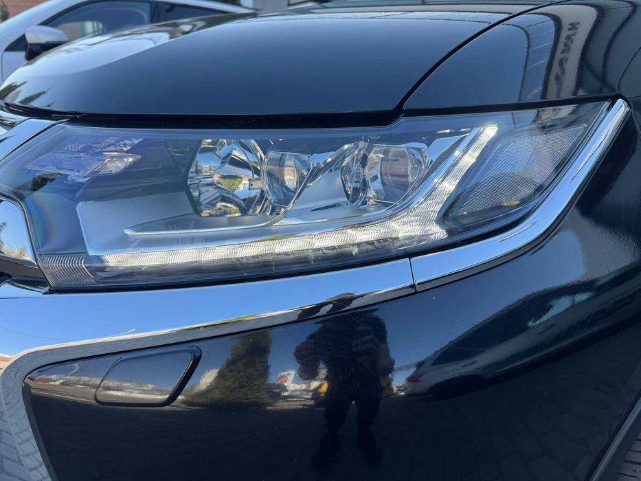 Mitsubishi Outlander 2017 Офіціал