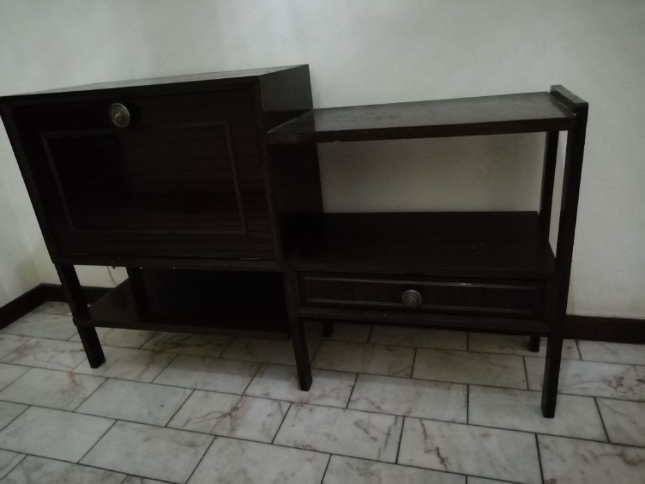 Móvel TV com bar vintage