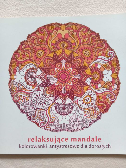 Kolorowanka relaksacyjna mandale