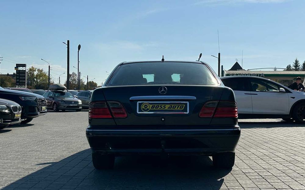 Mercedes-Benz E 320 CDI 2010