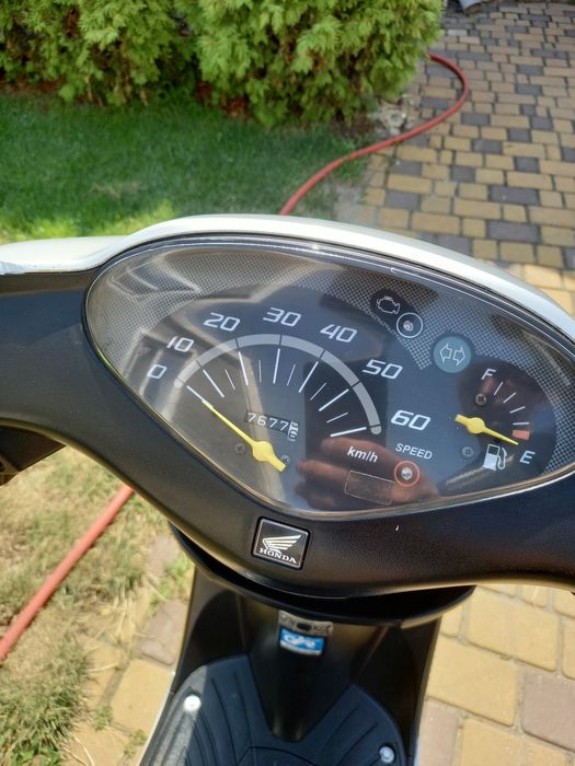 Скутер Honda DIO AF 68