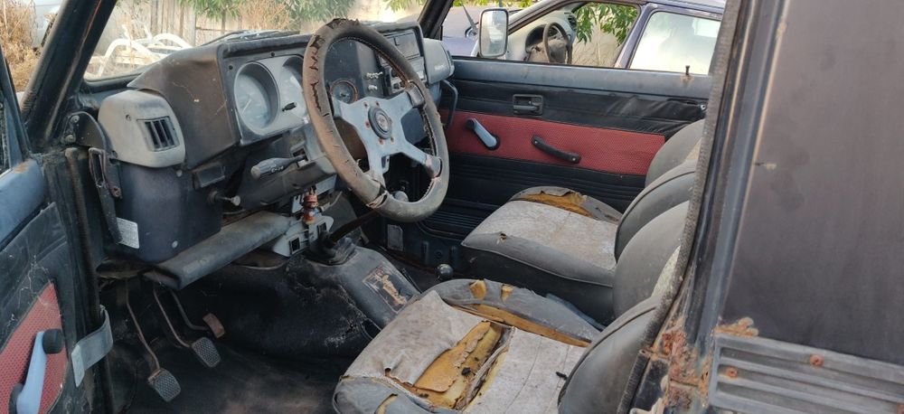 Suzuki SJ410 Santana Samurai