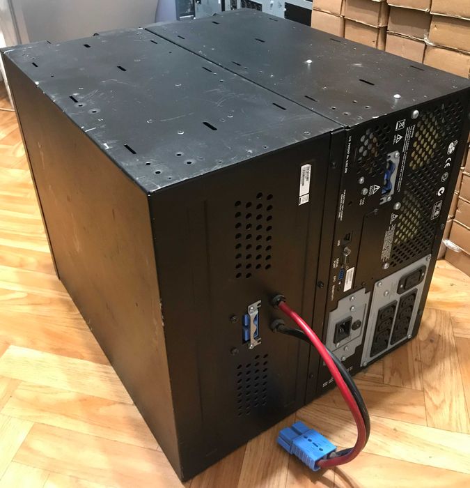 Бесперебойник ибп APC Smart-UPS XL 2200VA SUA2200XLI