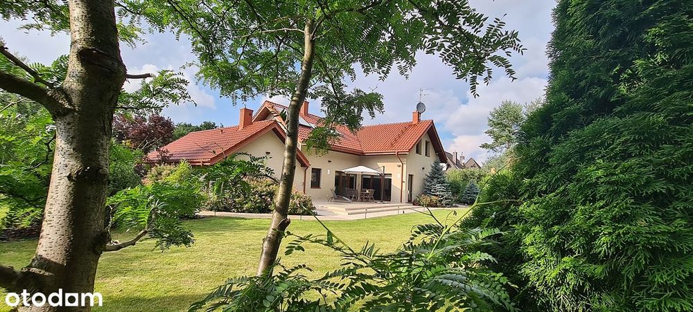 wolnostojący Strzeniówka 277m2 działka 2000m2 -LAS-SPOKÓJ-BEZPOŚREDNIO