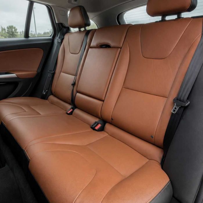 Volvo V60 2.0 D4 Summum || Poucos KMS || Excelente Oportunidade