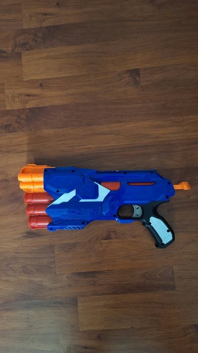 Nerf dual-strike