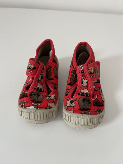 Kapcie na rzep CCC 23