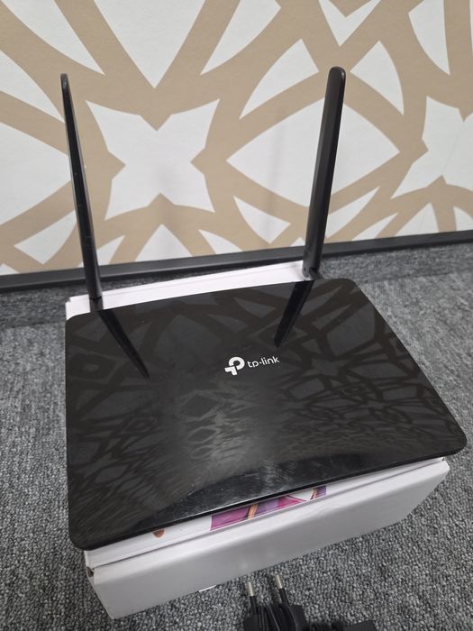 Router TP-Link MR600 ver 3