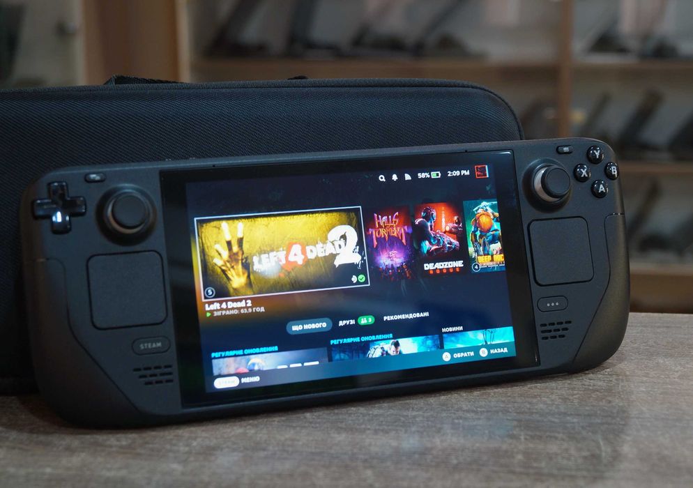 Портативна ігрова консоль Valve Steam Deck 256 ГБ TVOYO