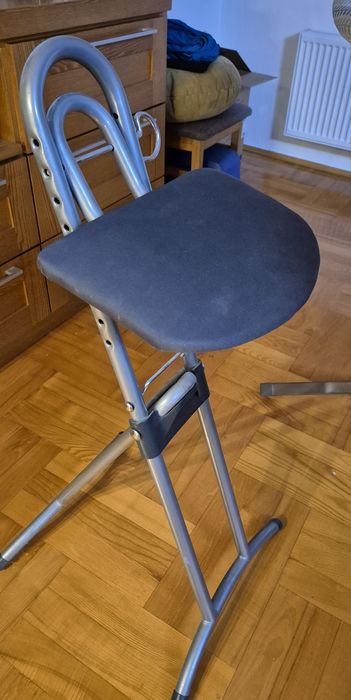 Stojak do deski do prasowania