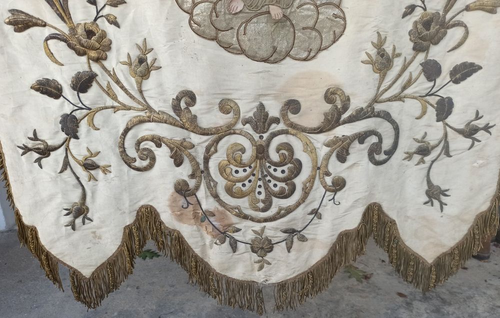 Bandeiras - estandartes de prossiçao