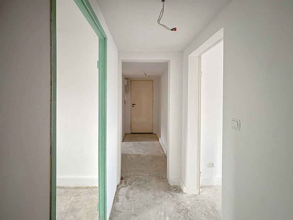 Wynajmę lokal użytkowy 55 m2. Ogrzewanie z sieci miejskiej !!!