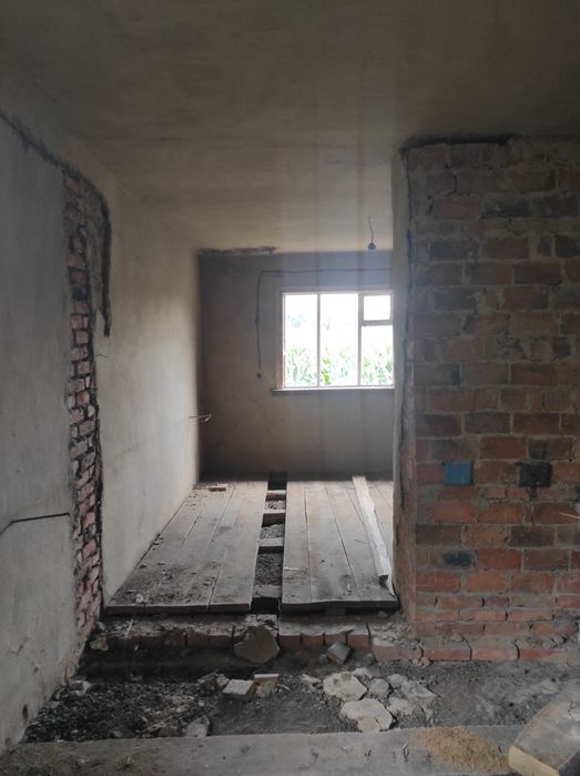 Будинок в с.Рашівка, Миргородського р-ну, Полтавської обл. Торг