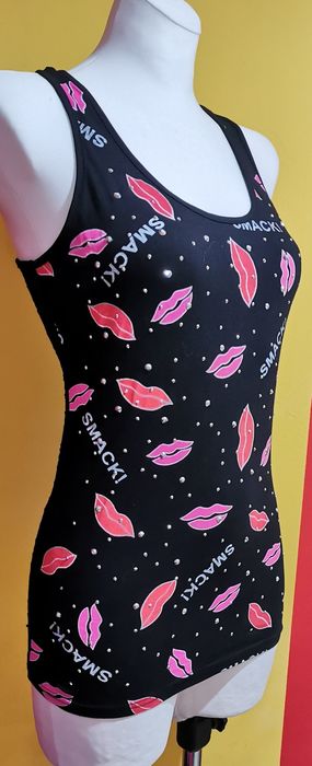 Świetna bokserka usta z tyłu koronka