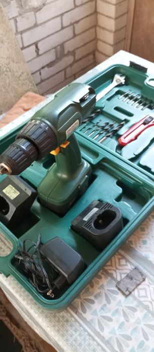 Продам набір інструментів