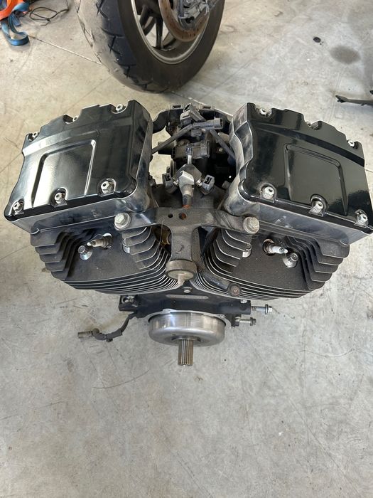 Silnik Harley Davidson 103"