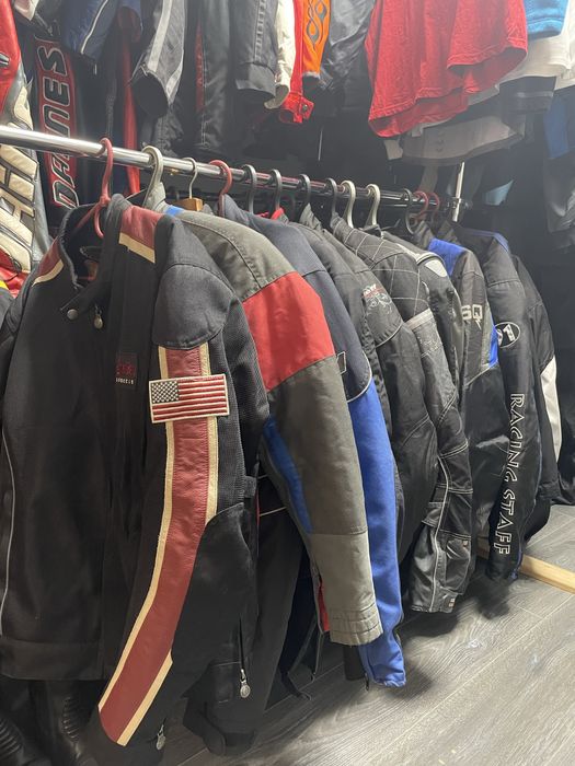 Мотоекіпірування, Мотокуртки, мотоштани, мотоботи, моторукавиці