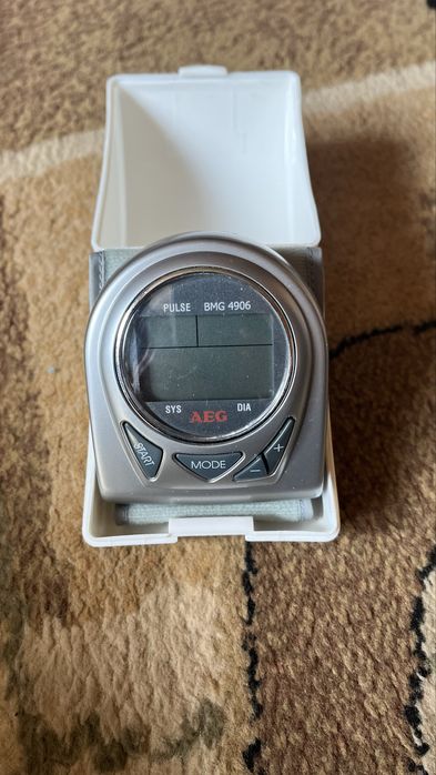Cisnieniomierz kieszeniowy AEG