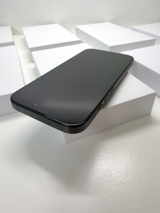 Apple iPhone 16 Pro・128GB・Titânio preto (Fatura e Garantia)