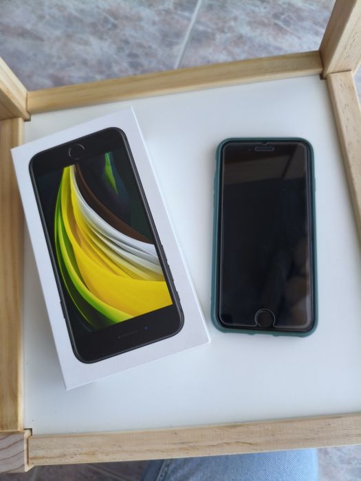 iPhone SE em excelentes condições