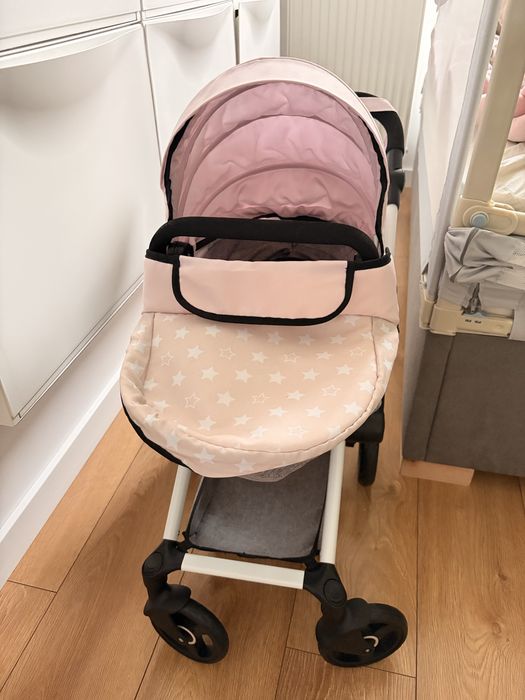 Wózek dla lalek Bayer Design XEO 2w1 – szaro-różowy