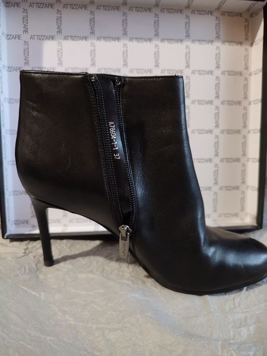 Новенькі Батильйони ботінки шкіряні 37р(24см). Miraton