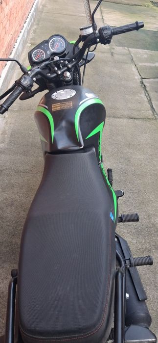 Продам Mustang foxi 150