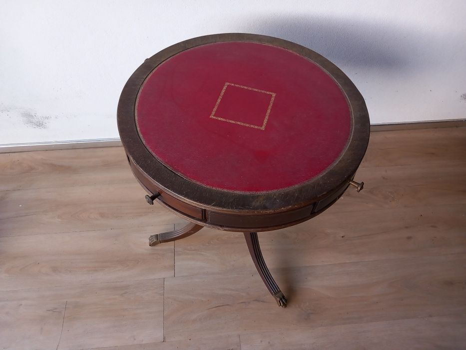 Side Table for Games426076523735951364