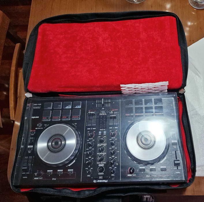 D. J. Controler, Pionneer, Mod DDJ SB2