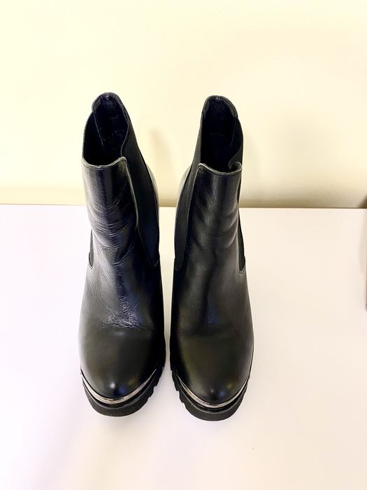 Ботільйни шкіряні mida