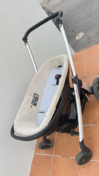 Carrinho bébé confort