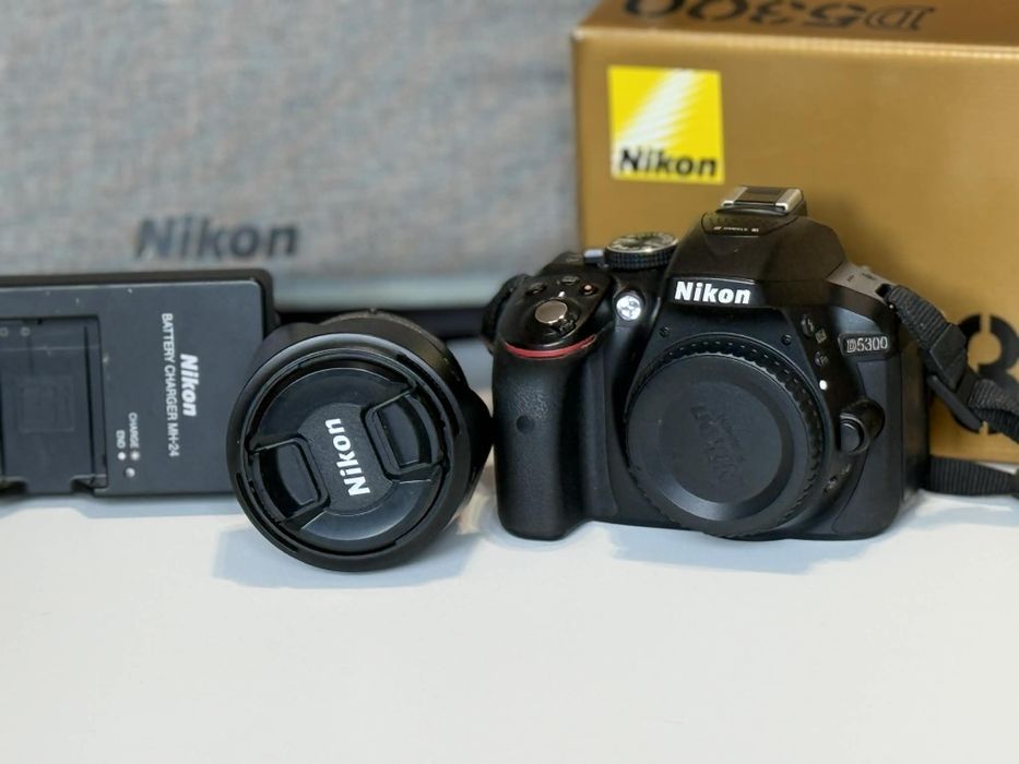 Nikon d5300 + nikkor 18-55