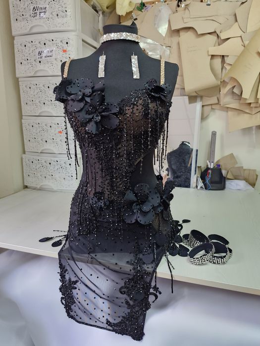 Пошив Бальних суконь.Латина,Стандарт,Бейсик.