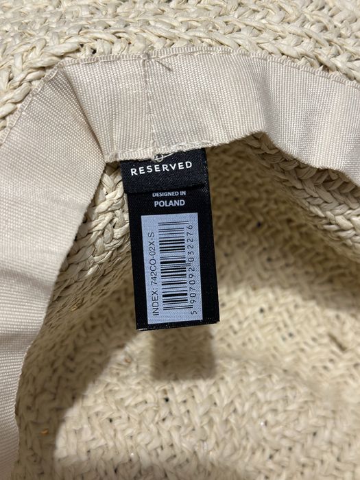 Nowy piekny wajacyjny kapelusz reserved