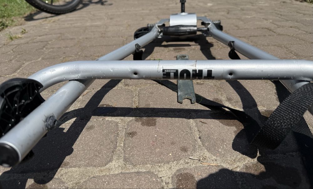 Thule HangOn Tiltable bagażnik na rowery dla 3 rowerów