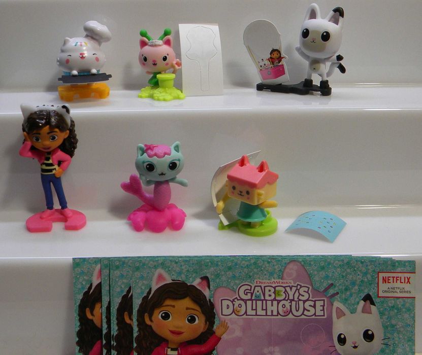 kinder niespodzianki - Gabby's z pędzlem nie malowanym kompl