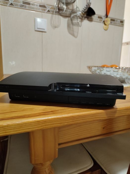 PS3 without cables and without controller64729952766339122